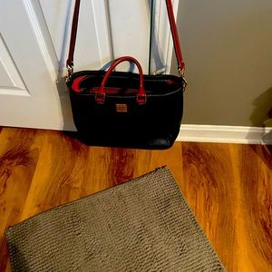 Dooney Bourke